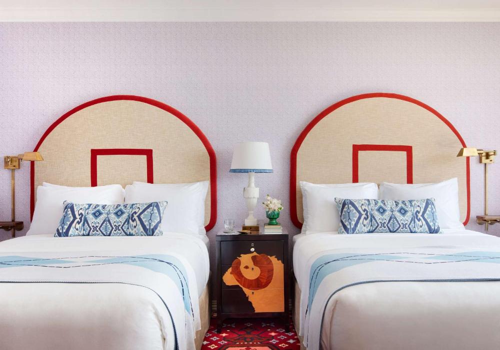 Graduate Queen Room with Two Queen Beds interior